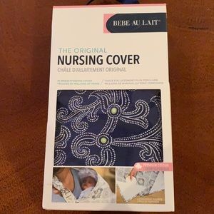Bebe au lait nursing cover
